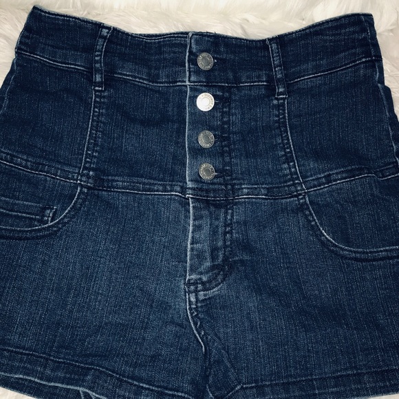 F21 Dark Denim High Waist Button Fly Shorts -Sz 27 - Picture 9 of 11